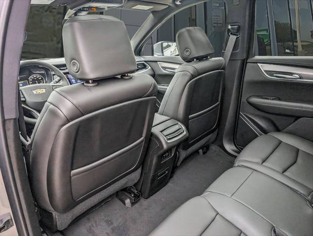 2025 Cadillac XT6 FWD Luxury