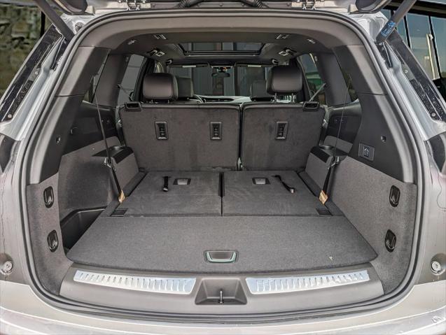 2025 Cadillac XT6 FWD Luxury