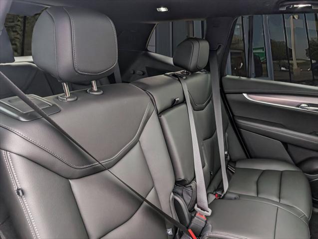 2025 Cadillac XT6 FWD Luxury