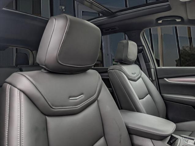 2025 Cadillac XT6 FWD Luxury