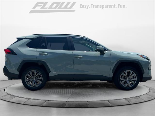2022 Toyota RAV4 Hybrid XLE Premium