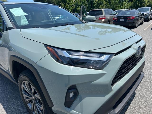 2022 Toyota RAV4 Hybrid XLE Premium