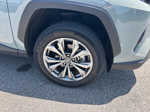 2022 Toyota RAV4 Hybrid XLE Premium