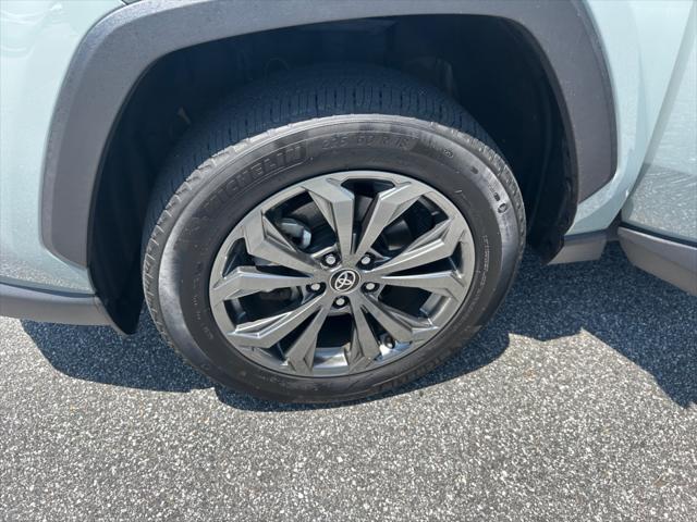 2022 Toyota RAV4 Hybrid XLE Premium