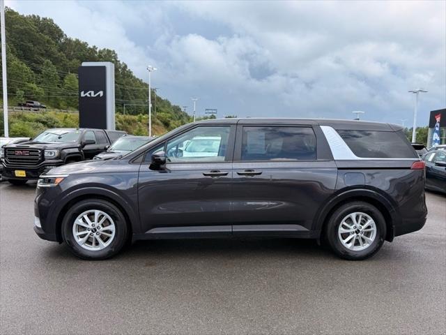 2022 Kia Carnival MPV LX Seat Package