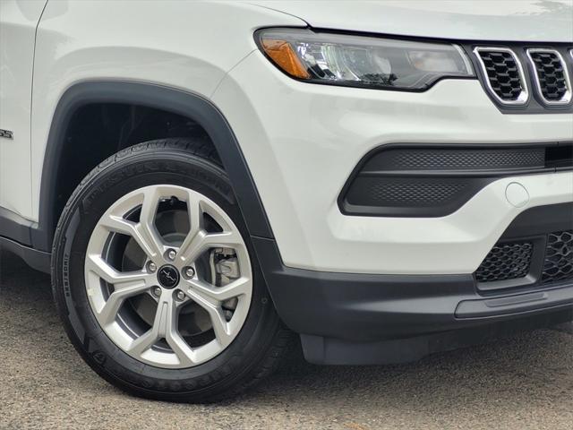 2025 Jeep Compass COMPASS SPORT 4X4