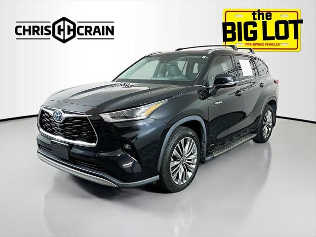 2021 Toyota Highlander Hybrid Platinum