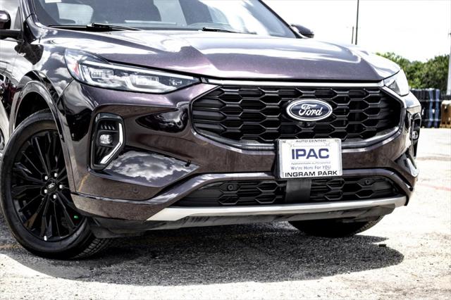 2023 Ford Escape ST-Line Elite