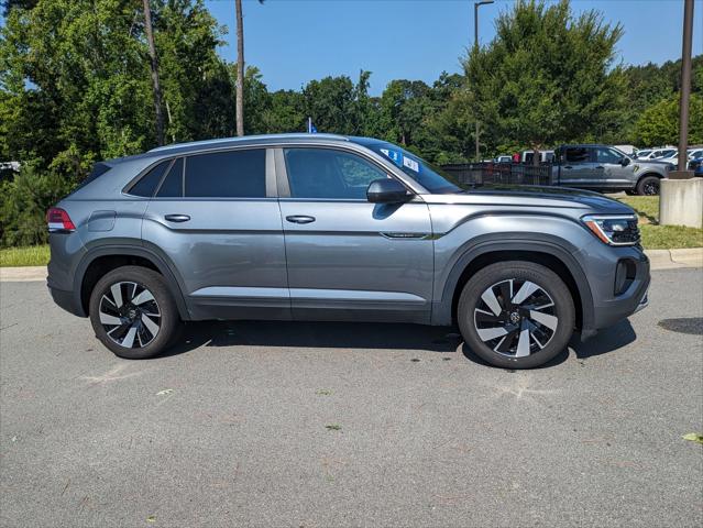 2024 Volkswagen Atlas Cross Sport 2.0T SE w/Technology