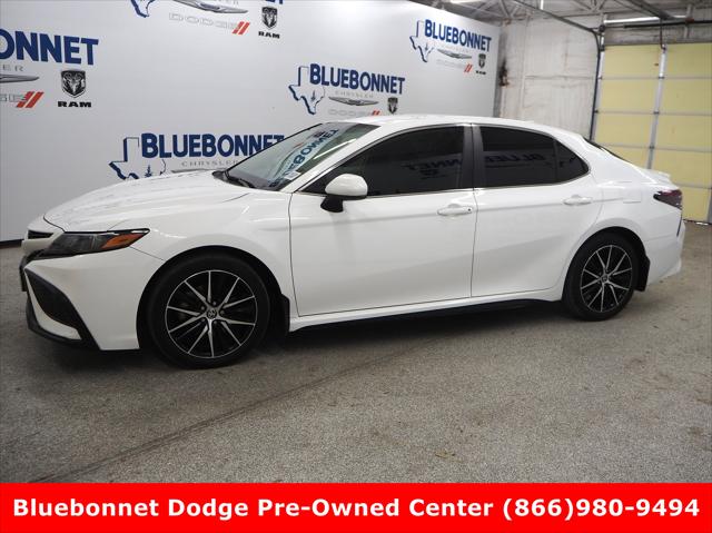 2021 Toyota Camry SE Nightshade Edition