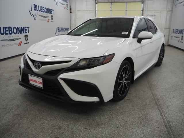 2021 Toyota Camry SE Nightshade Edition