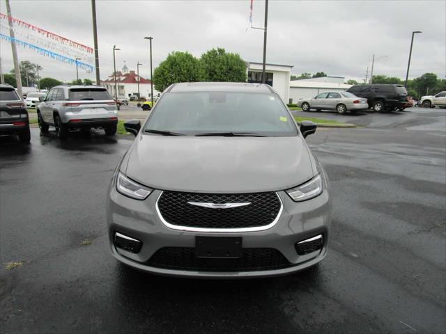 2025 Chrysler Pacifica PACIFICA SELECT
