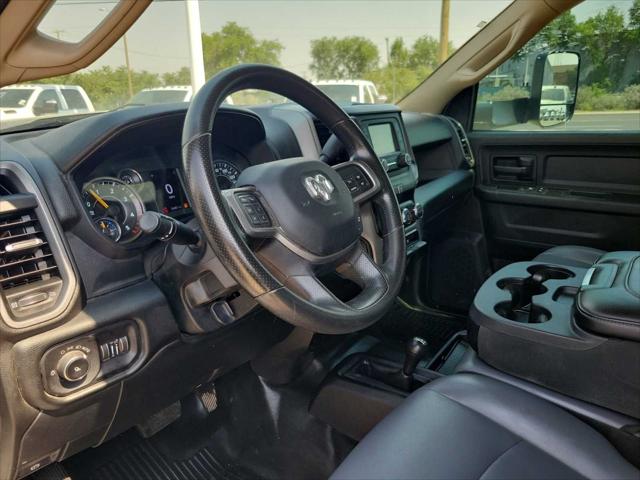 2020 RAM 3500 Tradesman Crew Cab 4x4 8 Box