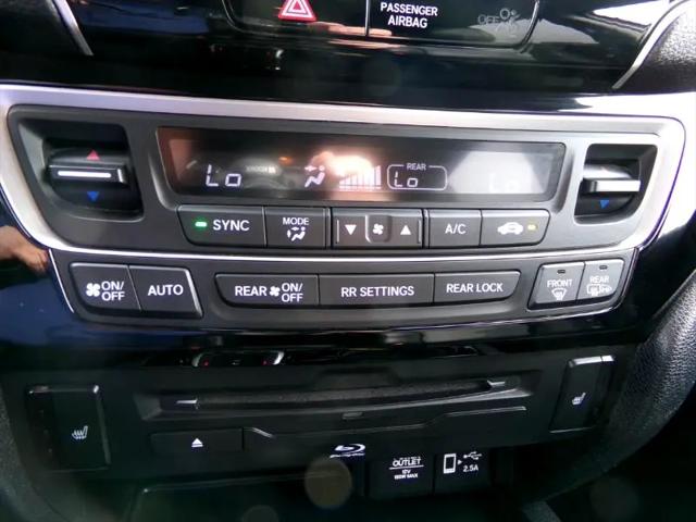 2022 Honda Pilot AWD Touring 7 Passenger