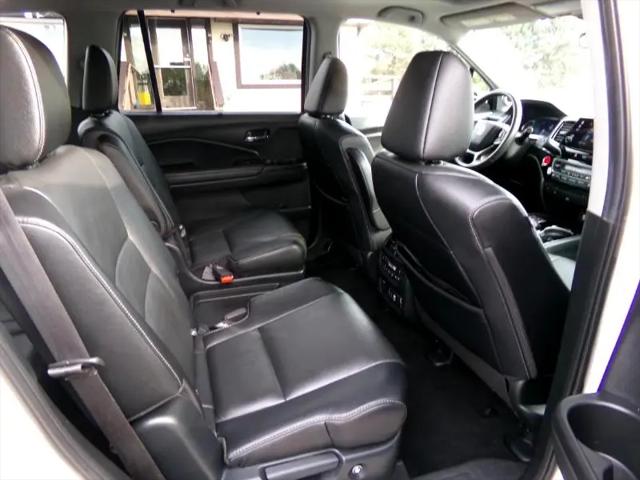2022 Honda Pilot AWD Touring 7 Passenger