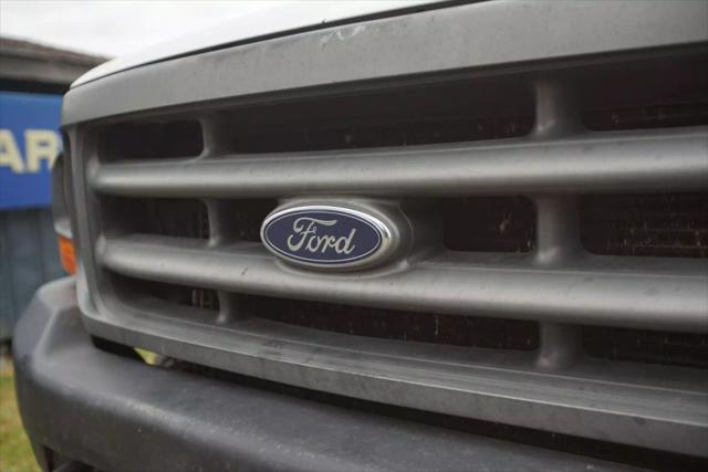 2001 Ford F-350 Short Bed