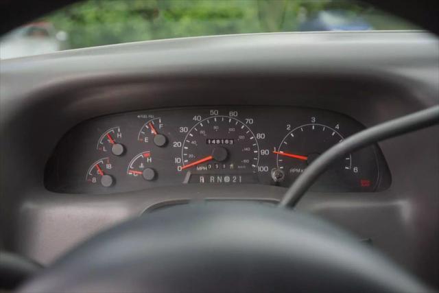 2001 Ford F-350 Short Bed