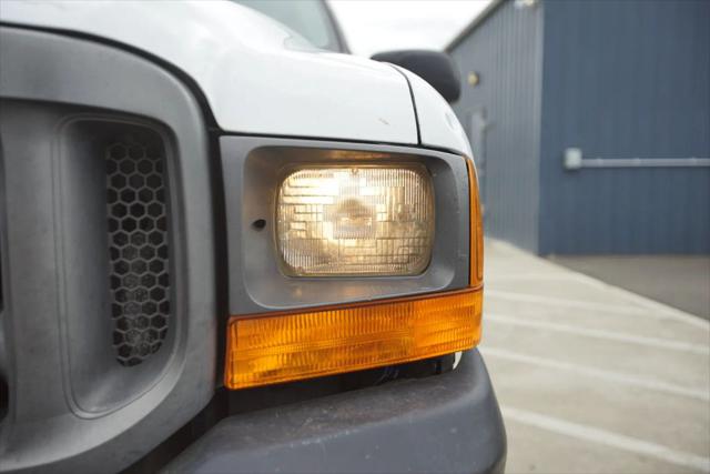 2001 Ford F-350 Short Bed