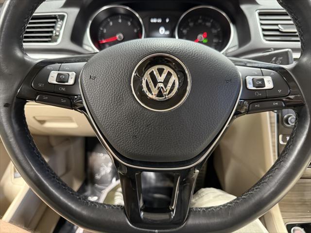 2018 Volkswagen Passat 2.0T SEL Premium