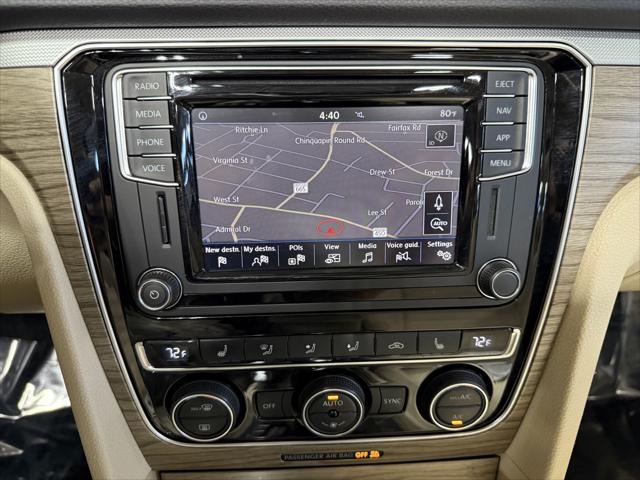 2018 Volkswagen Passat 2.0T SEL Premium