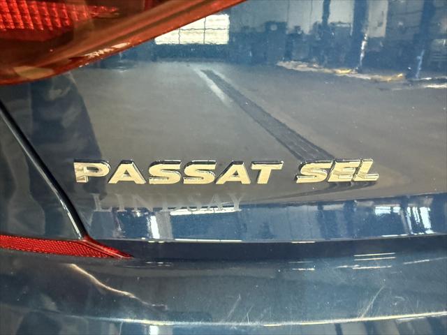 2018 Volkswagen Passat 2.0T SEL Premium