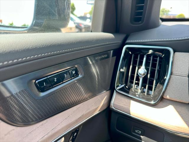 2026 Volvo XC90 Plus, B6 AWD Gas (mild hybrid), Gasoline, Bright, 7 Seats