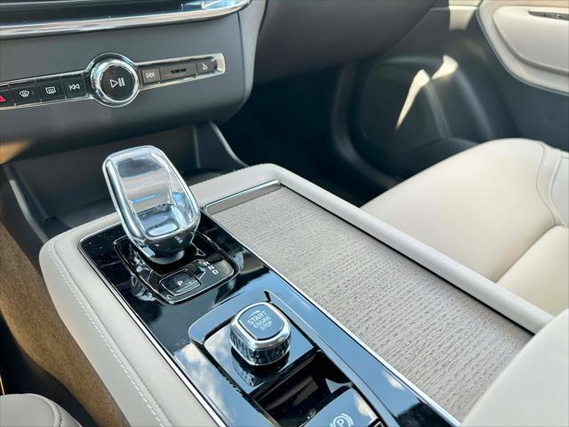 2026 Volvo XC90 Plus, B6 AWD Gas (mild hybrid), Gasoline, Bright, 7 Seats