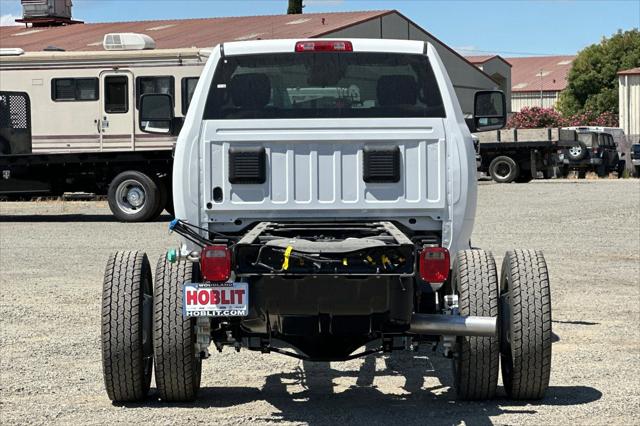 2025 Ram 4500 Chassis Tradesman/Big Horn