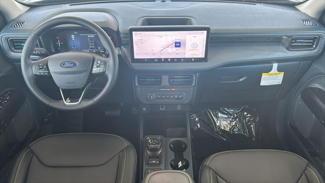 2025 Ford Maverick Lobo Standard