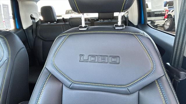 2025 Ford Maverick Lobo Standard