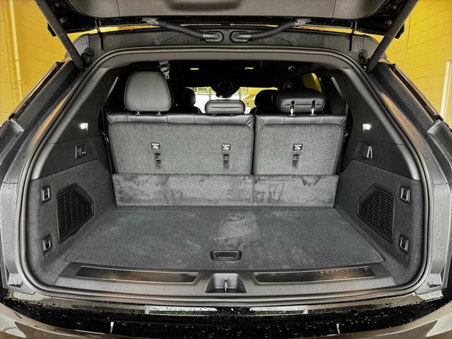 2026 Cadillac Escalade IQ Luxury