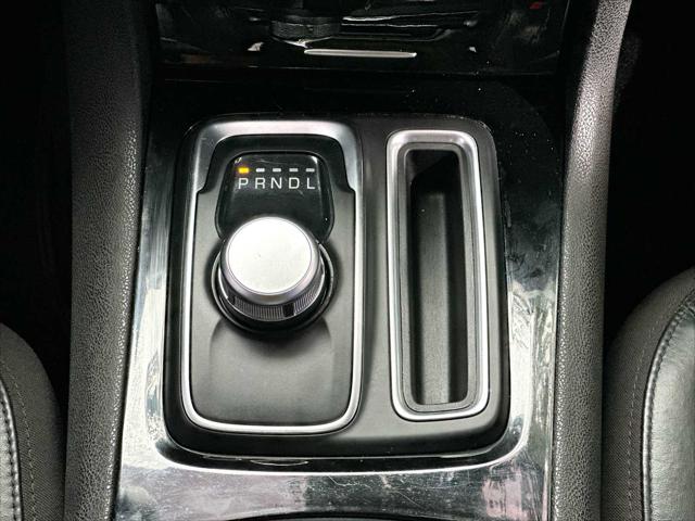 2023 Chrysler 300 Touring L AWD