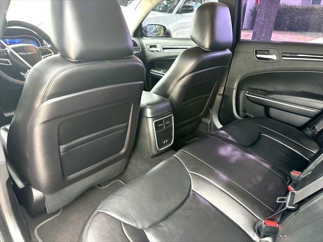 2023 Chrysler 300 Touring L AWD