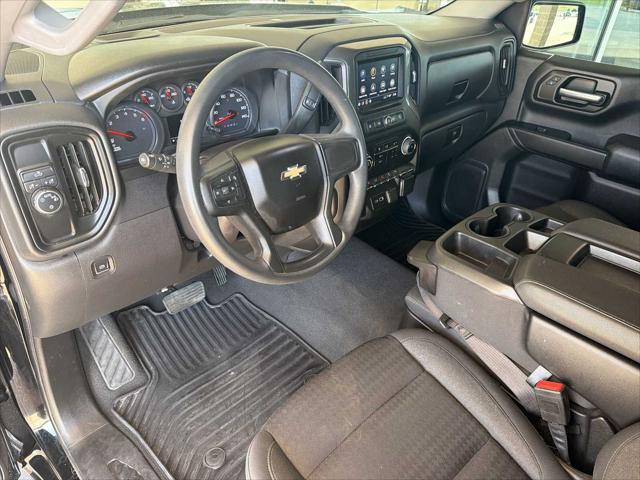 2023 Chevrolet Silverado 1500 2WD Crew Cab Short Bed Custom