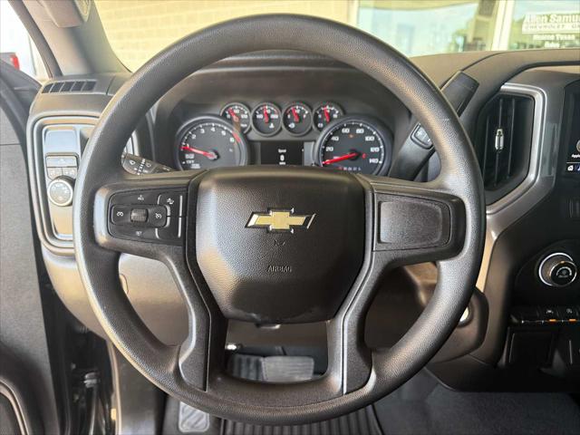 2023 Chevrolet Silverado 1500 2WD Crew Cab Short Bed Custom