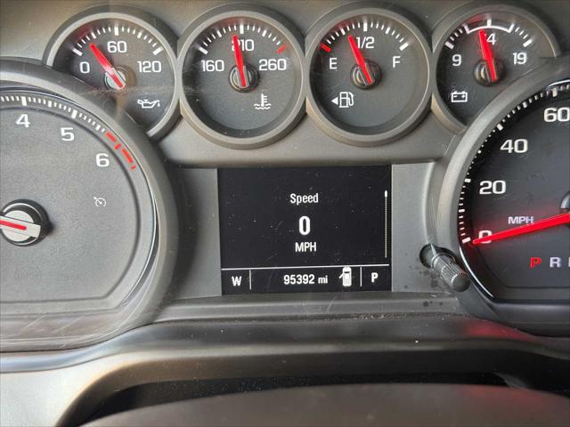 2023 Chevrolet Silverado 1500 2WD Crew Cab Short Bed Custom