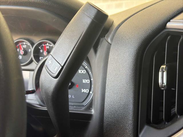 2023 Chevrolet Silverado 1500 2WD Crew Cab Short Bed Custom