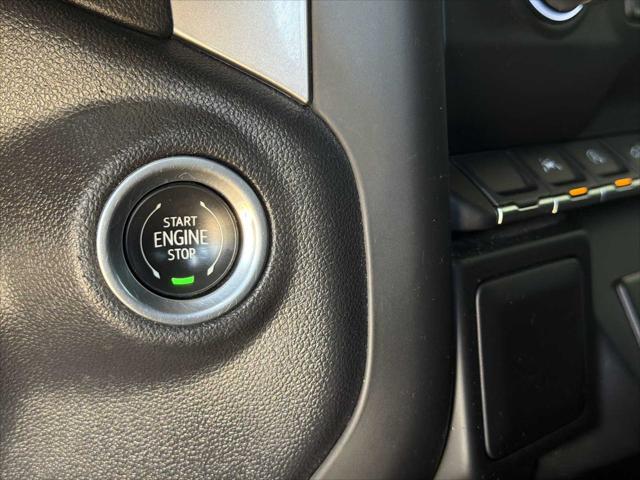 2023 Chevrolet Silverado 1500 2WD Crew Cab Short Bed Custom