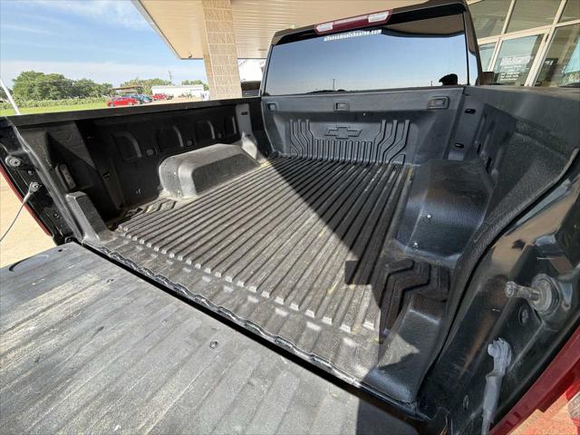 2023 Chevrolet Silverado 1500 2WD Crew Cab Short Bed Custom