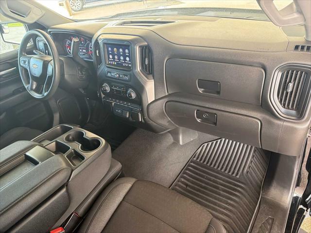 2023 Chevrolet Silverado 1500 2WD Crew Cab Short Bed Custom