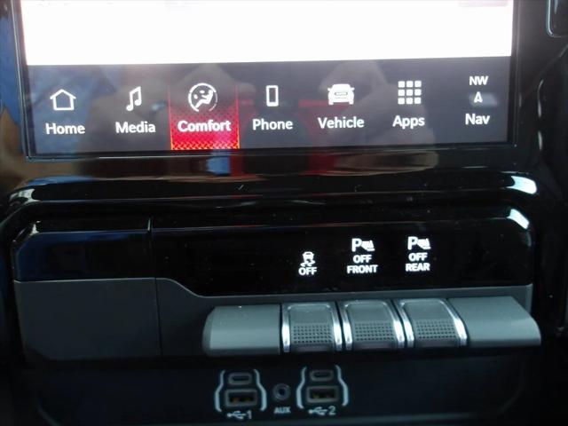 2026 Ram 1500 Rebel Crew Cab 4x4 5'7" Box