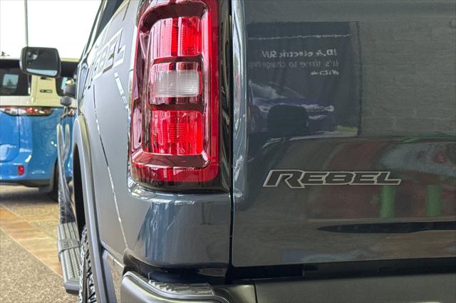 2026 Ram 1500 Rebel Crew Cab 4x4 5'7" Box