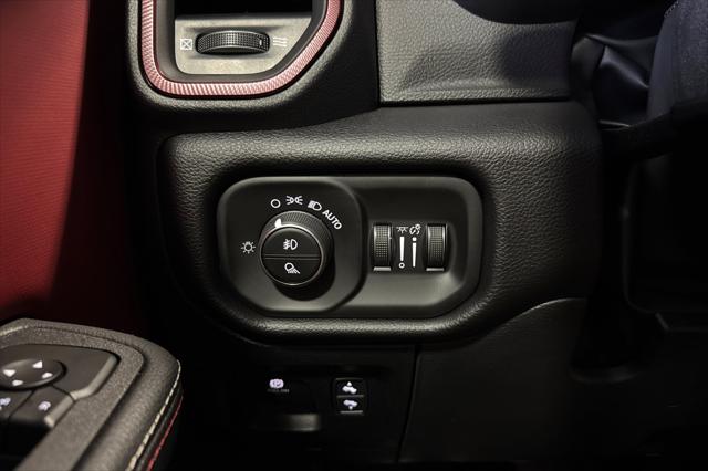 2026 Ram 1500 Rebel Crew Cab 4x4 5'7" Box