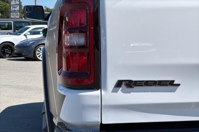 2026 Ram 1500 Rebel Crew Cab 4x4 5'7" Box