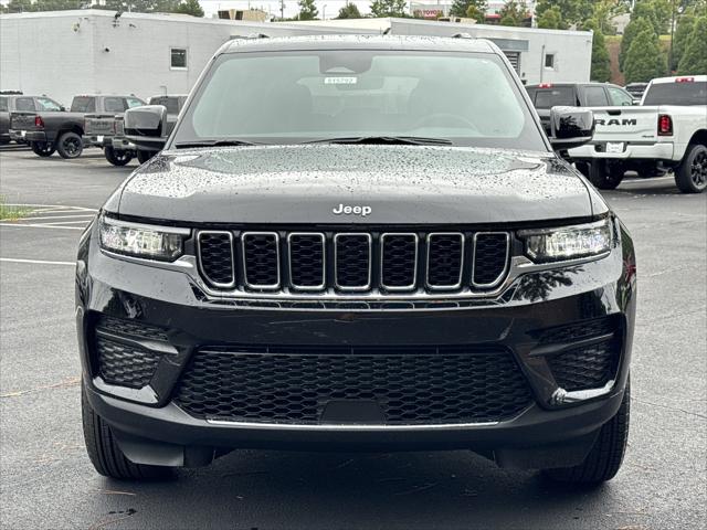 2025 Jeep Grand Cherokee GRAND CHEROKEE LAREDO X 4X2
