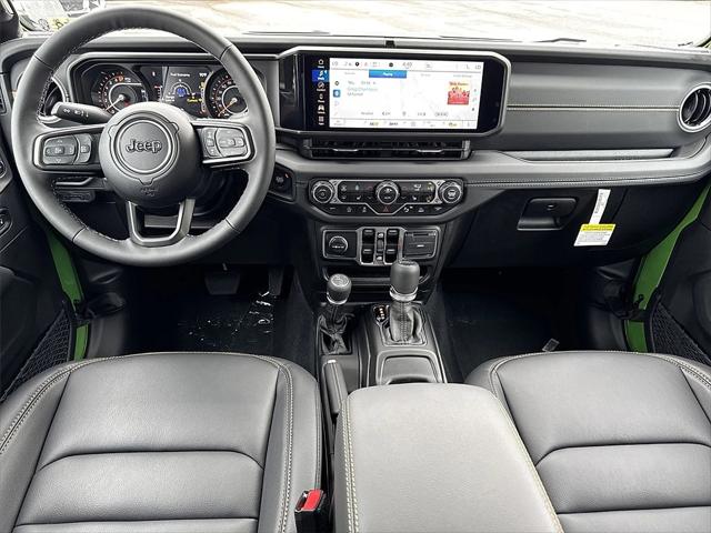 2025 Jeep Gladiator GLADIATOR HIGH TIDE 4X4