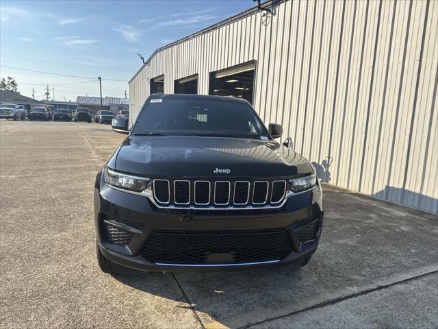 2025 Jeep Grand Cherokee GRAND CHEROKEE LAREDO X 4X2 2025 Jeep Grand Cherokee GRAND CHEROKEE LAREDO X 4X2