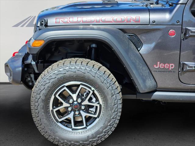 2025 Jeep Gladiator GLADIATOR RUBICON 4X4