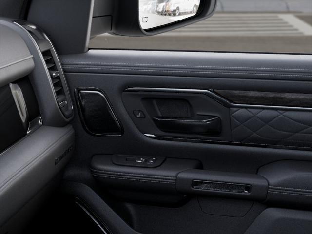 2026 Ram 1500 Limited Crew Cab 4x4 5'7" Box