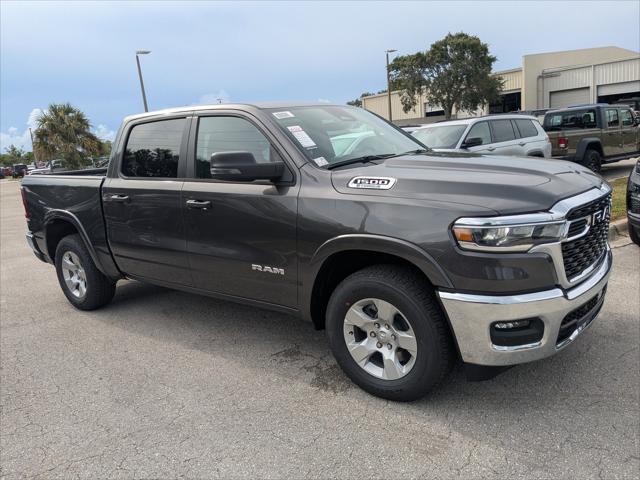 2025 RAM Ram 1500 RAM 1500 BIG HORN CREW CAB 4X2 57 BOX